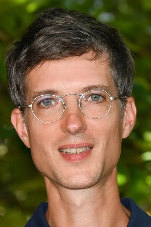 Guillaume Bureau interpretando a Guillaume