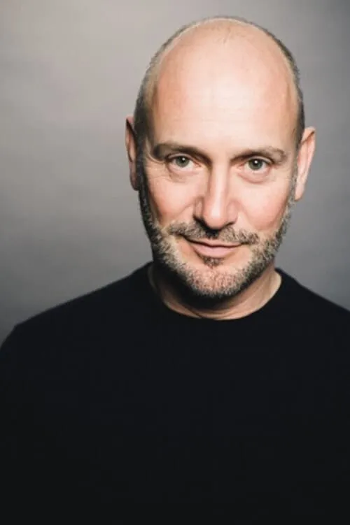 Serpentine Teyssier ha trabajado con Guillaume Veyre en 2 ocasiones