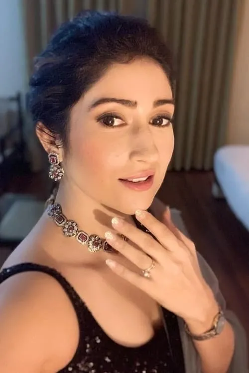 Gungun Uprari — personaje: Prajapati