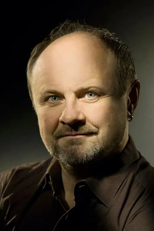 Adrian Jastraban ha trabajado con Gustav Řezníček en 2 ocasiones