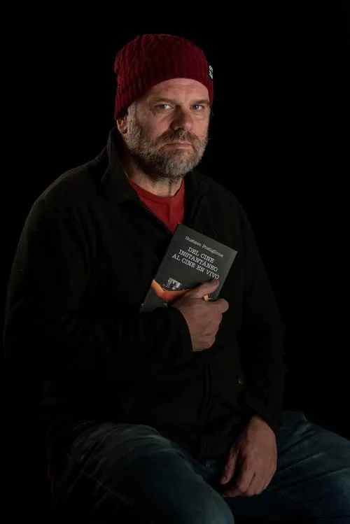 David Edery ha trabajado con Gustavo Postiglione en 1 ocasiones