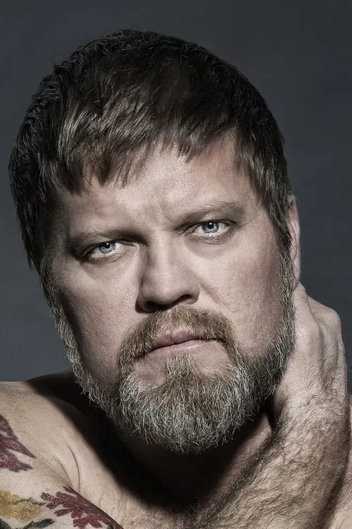 Győző Szabó interpretando a Rick