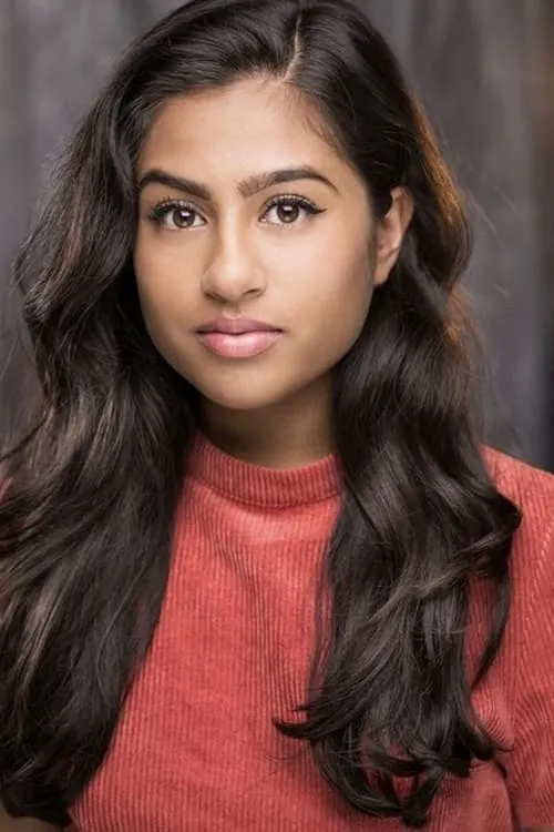 Halema Hussain interpretando a Shop Assistant