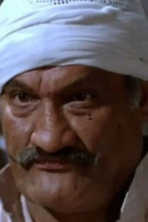 neven ha trabajado con Hamdy Salem en 1 ocasiones