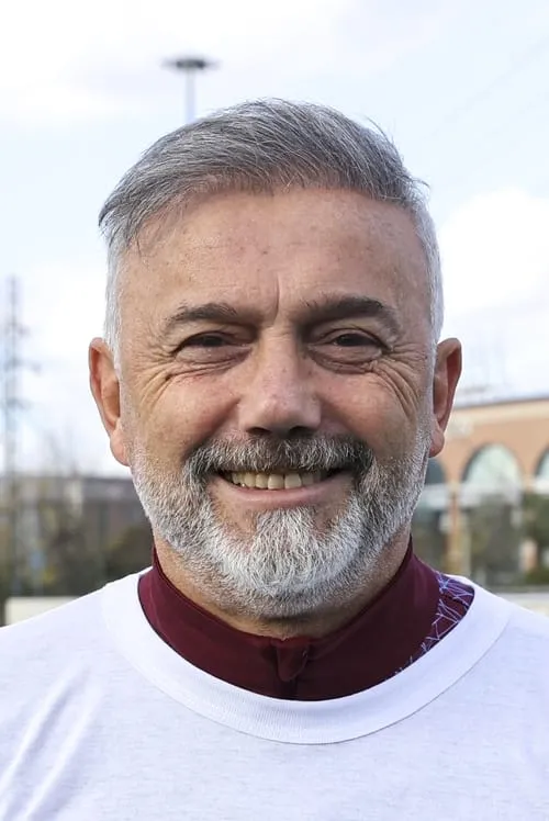 Selinay Tasol ha trabajado con Hami Mandıralı en 1 ocasiones