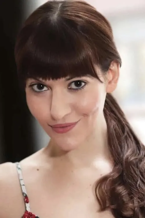 Phoebe Garcia-Pearl ha trabajado con Hannah Beck en 1 ocasiones