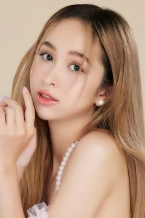 ?????????? ???????????? ha trabajado con Hannah Rosenbloom en 1 ocasiones