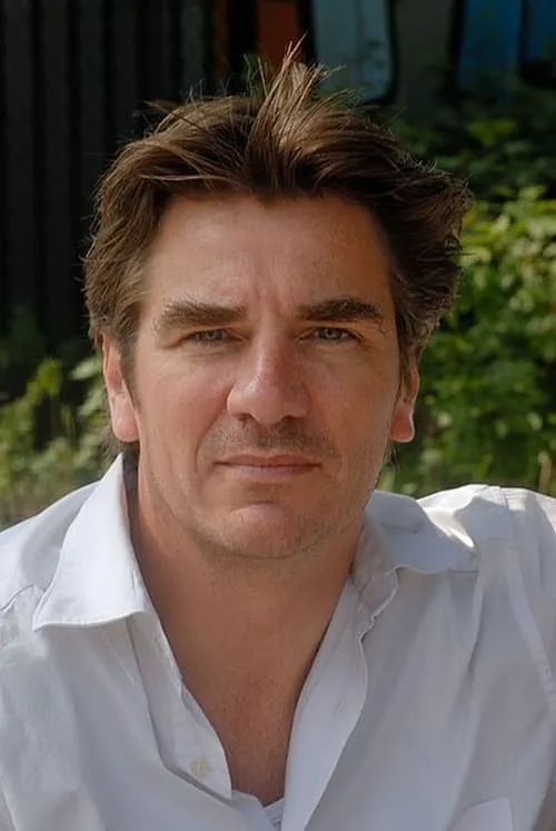 Joey Schalker ha trabajado con Hans Thissen en 1 ocasiones