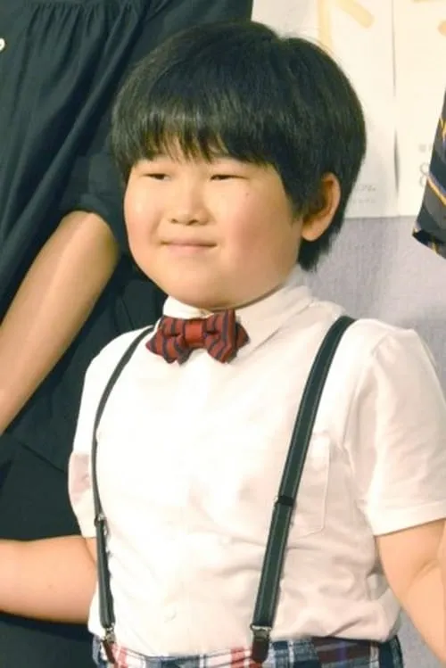 Harutomo Koyama interpretando a Ryota Izawa