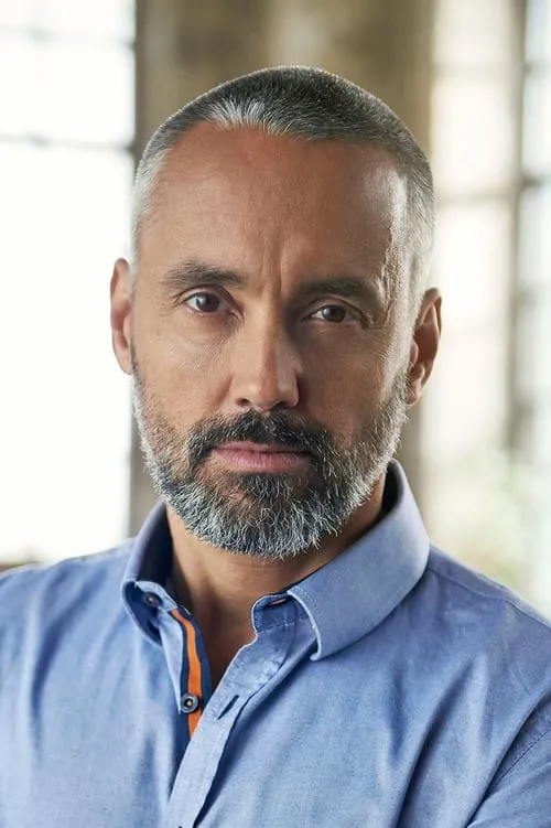 Pär Brundin ha trabajado con Hasse Brontén en 1 ocasiones