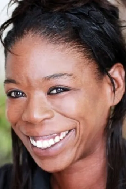 Georgia Woodthorpe ha trabajado con Hattie Willow en 1 ocasiones