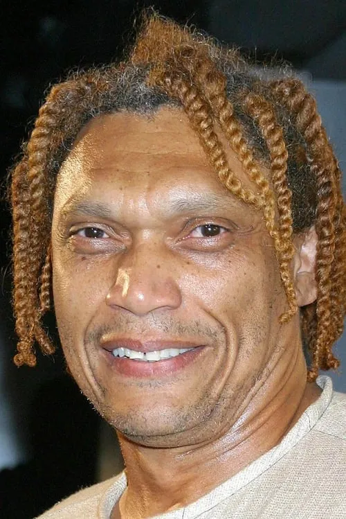 Hawthorne James interpretando a Plank Road Slim