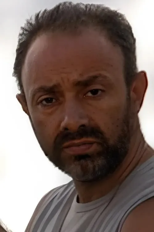 Nihat Alptekin ha trabajado con Hayk Kirakosyan en 1 ocasiones