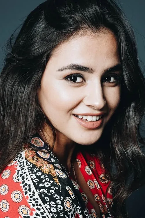 Esma Soysal ha trabajado con Hazal Çağlar en 1 ocasiones