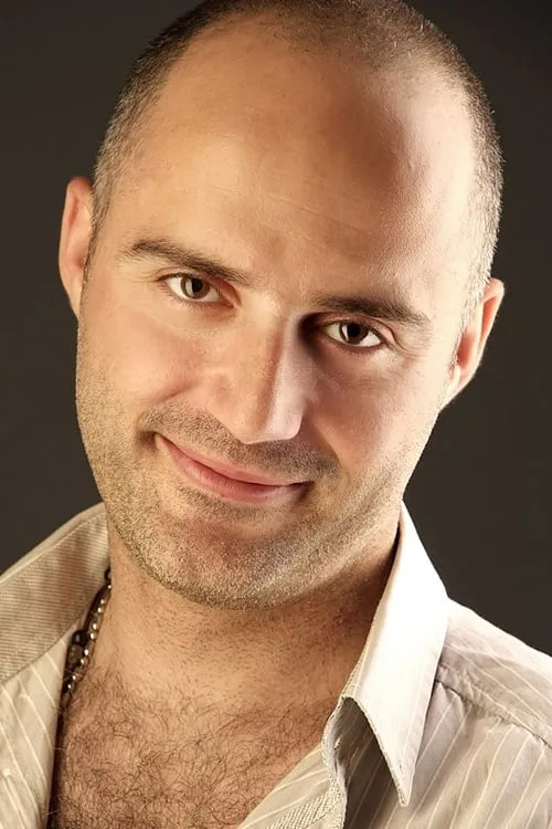 Hazem Samir — personaje: ????