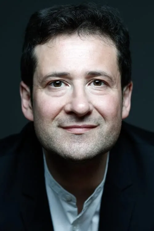 Vincent Roget ha trabajado con Héctor Cabello Reyes en 2 ocasiones