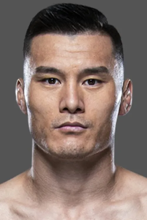 Adrian Yanez ha trabajado con Heili Alateng en 2 ocasiones