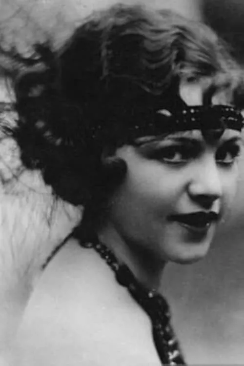 Helen Darling interpretando a Mrs. Smith