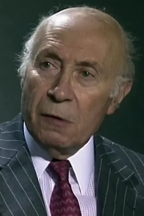 Robert O. Paxton ha trabajado con Henri Caillavet en 1 ocasiones