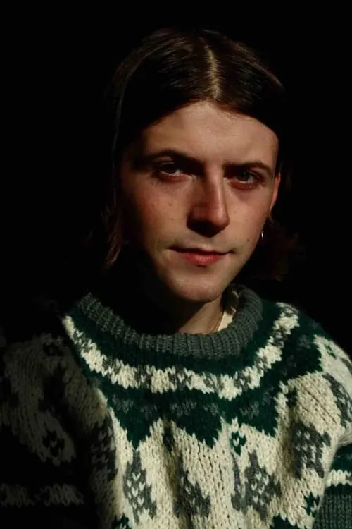 Louise Weard ha trabajado con Henri Gillespi en 1 ocasiones