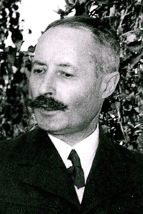 François Darlan ha trabajado con Henri Giraud en 1 ocasiones