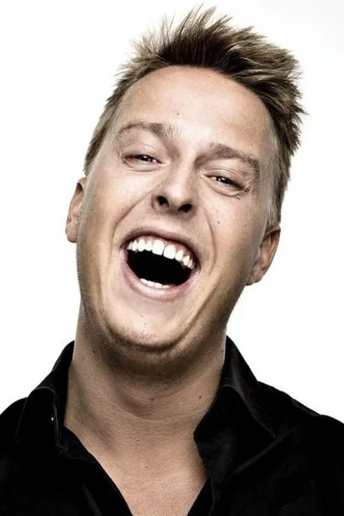 Jonis Josef ha trabajado con Henrik Fladseth en 1 ocasiones