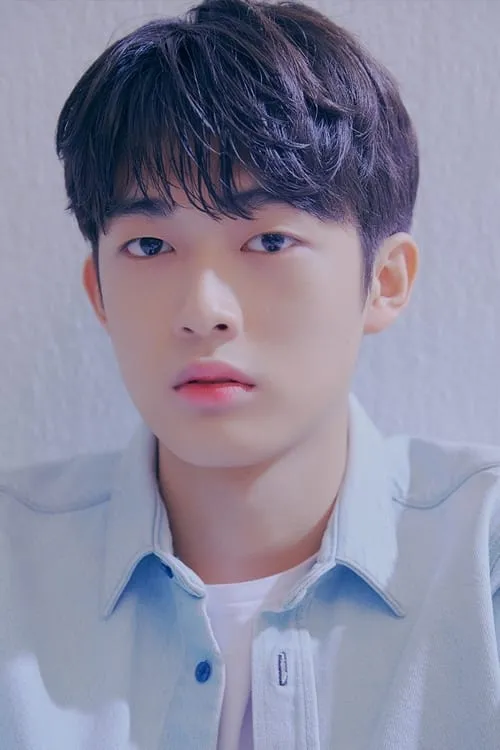 Heo Won-seo — personaje: Lee Dong Hwi