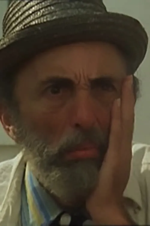 Herb Goldstein interpretando a Demetrius