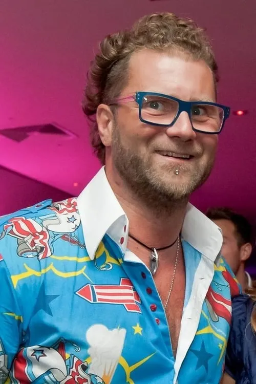 Herczeg Zoltán interpretando a Zoli