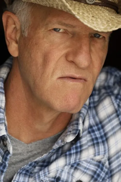 Tara Bopp ha trabajado con Herman Johansen en 1 ocasiones