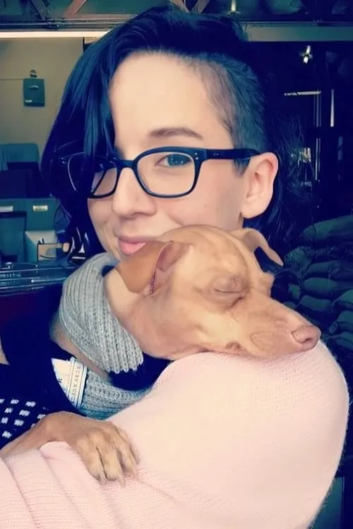 Hilary Florido interpretando a Self