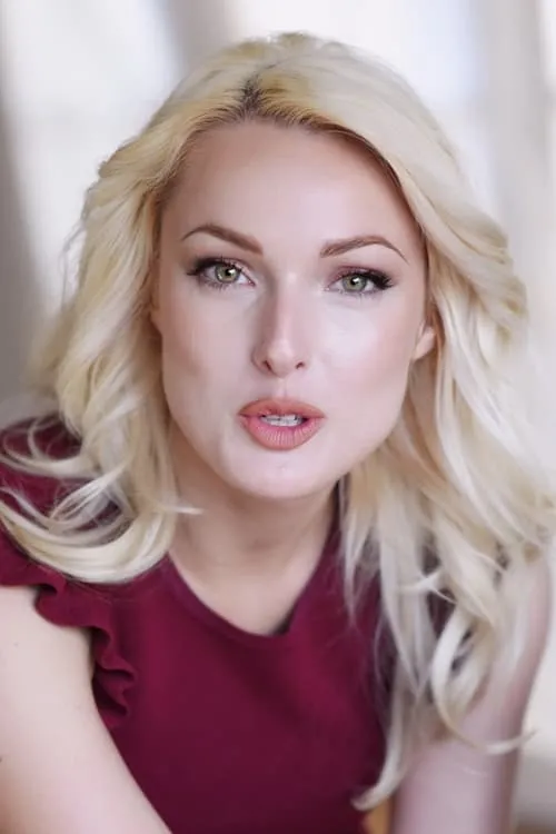 Hollin Haley — personaje: Emeline Cigrand