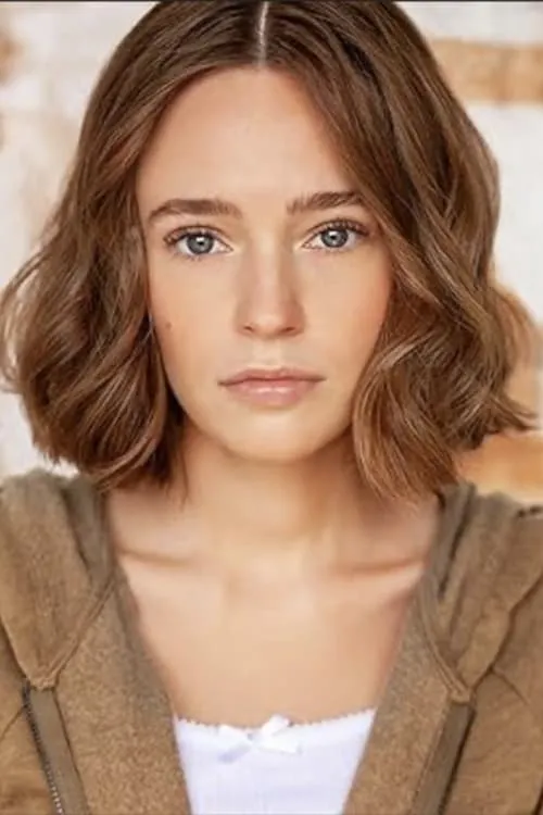 Vritika Gupta ha trabajado con Holly Anne Jones en 1 ocasiones