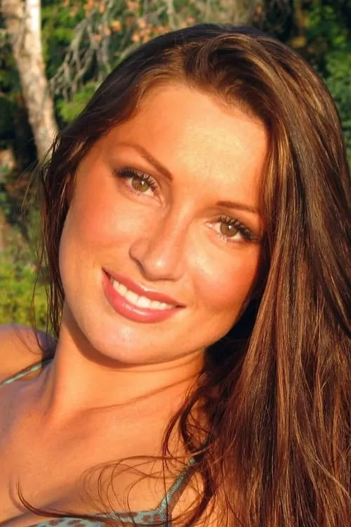 Ildiko Ferenczi ha trabajado con Holly Eglington en 3 ocasiones