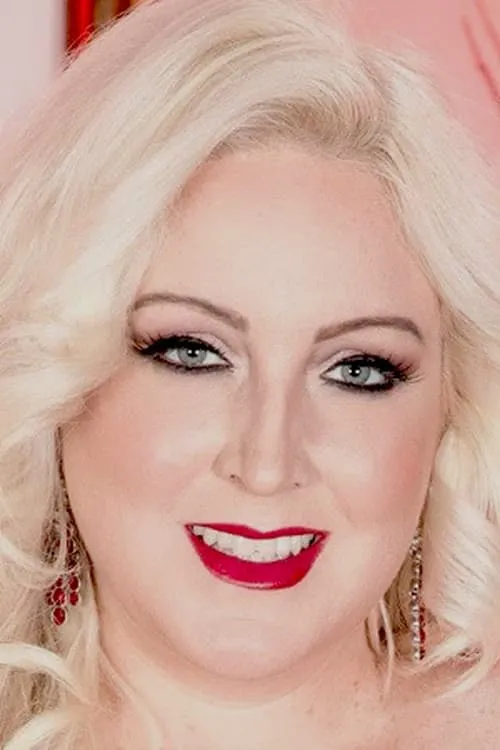 Sunny Sin ha trabajado con Holly Wood en 1 ocasiones