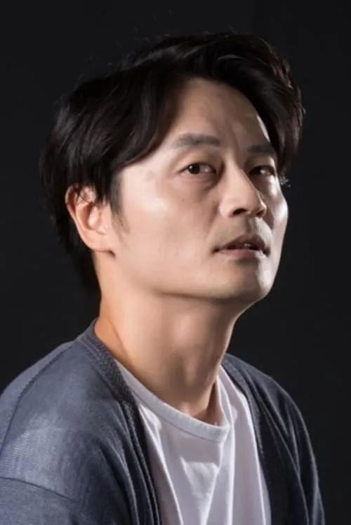 Hong Seung-gyun en su biografía y filmografía