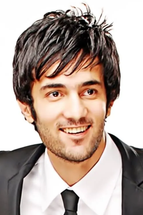 Ahmed Salama ha trabajado con Hosny Sheta en 1 ocasiones