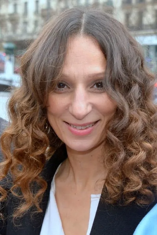 Anand Patwardhan ha trabajado con Houda Benyamina en 1 ocasiones