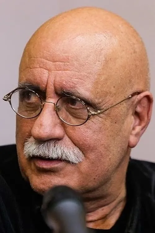 Khosro Shakibai ha trabajado con Houshang Golmakani en 1 ocasiones