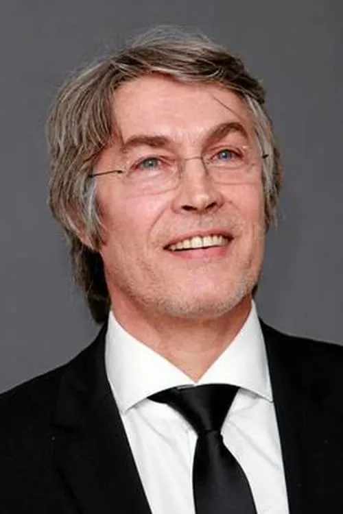 Hugues Tissandier interpretando a Self