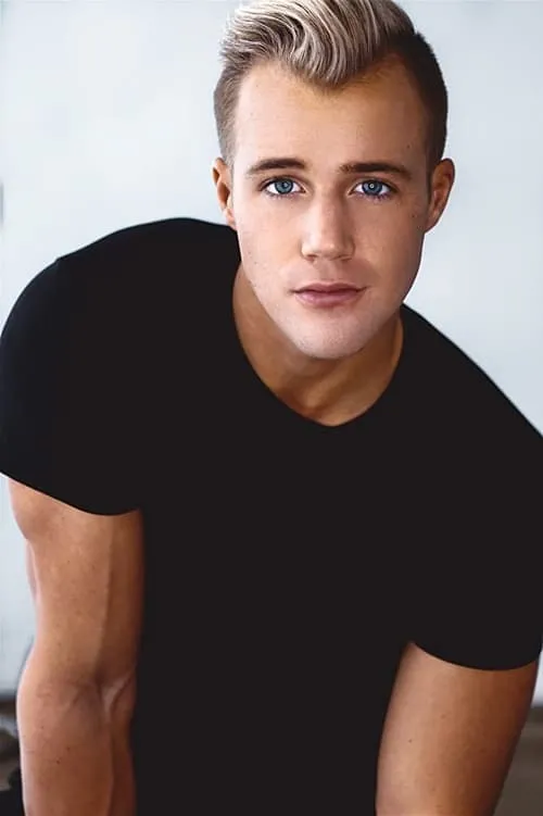 Andrew Lutheran ha trabajado con Hunter Clowdus en 1 ocasiones