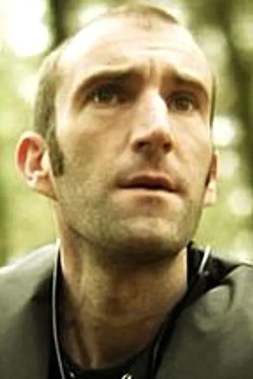 Philip Alexander Baker ha trabajado con Ian Rowe en 1 ocasiones