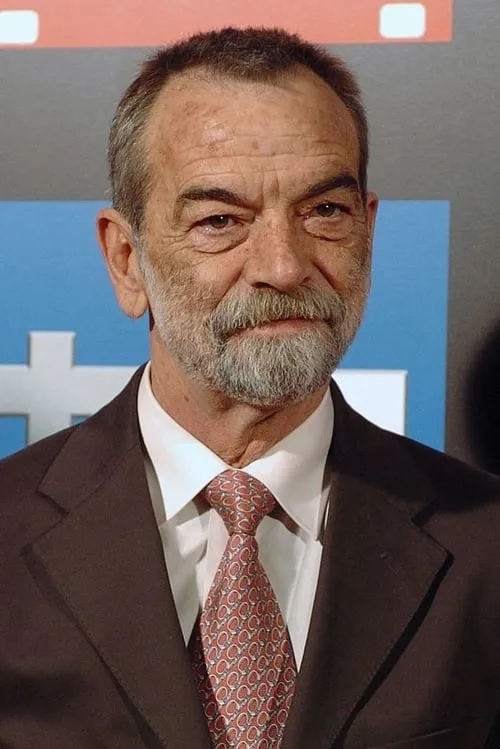 Celedón Parra ha trabajado con Ignacio Salas en 1 ocasiones