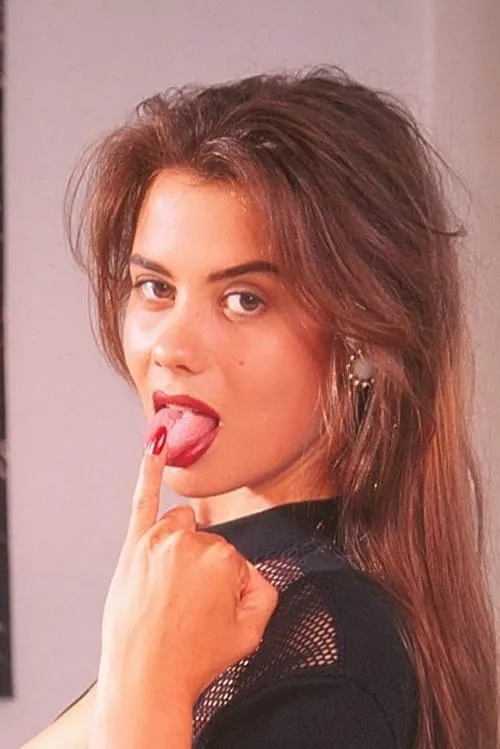 Ilona Tihase interpretando a