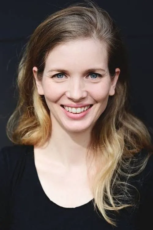 Ina Maria Jaich interpretando a Sophie