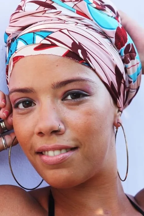 Linda Valadas ha trabajado con Inah Santos en 1 ocasiones