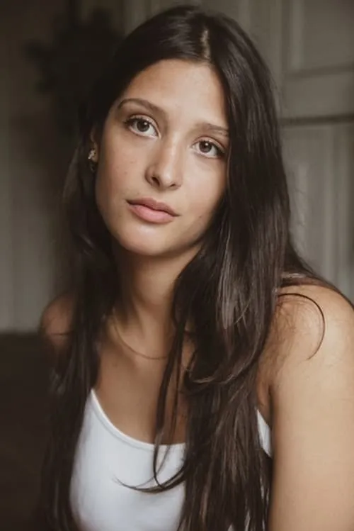 India de Almeida — personaje: Véra Maslova