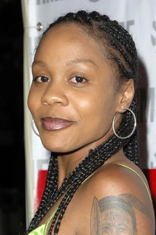 Indigo interpretando a Young Nurse