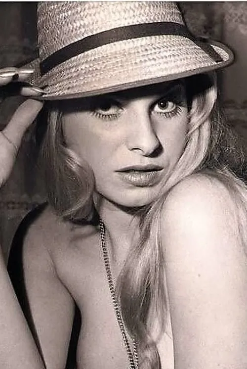 Ingrid Garbo interpretando a Dora