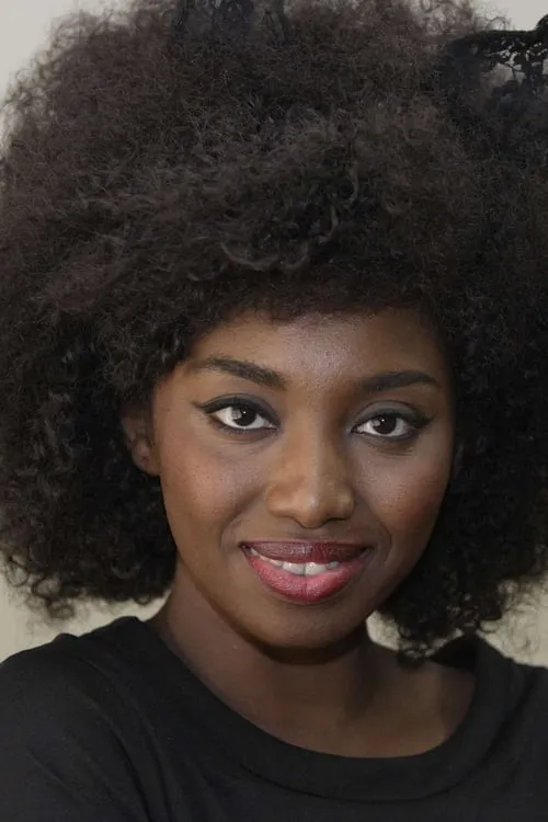 Inna Modja interpretando a Aminata